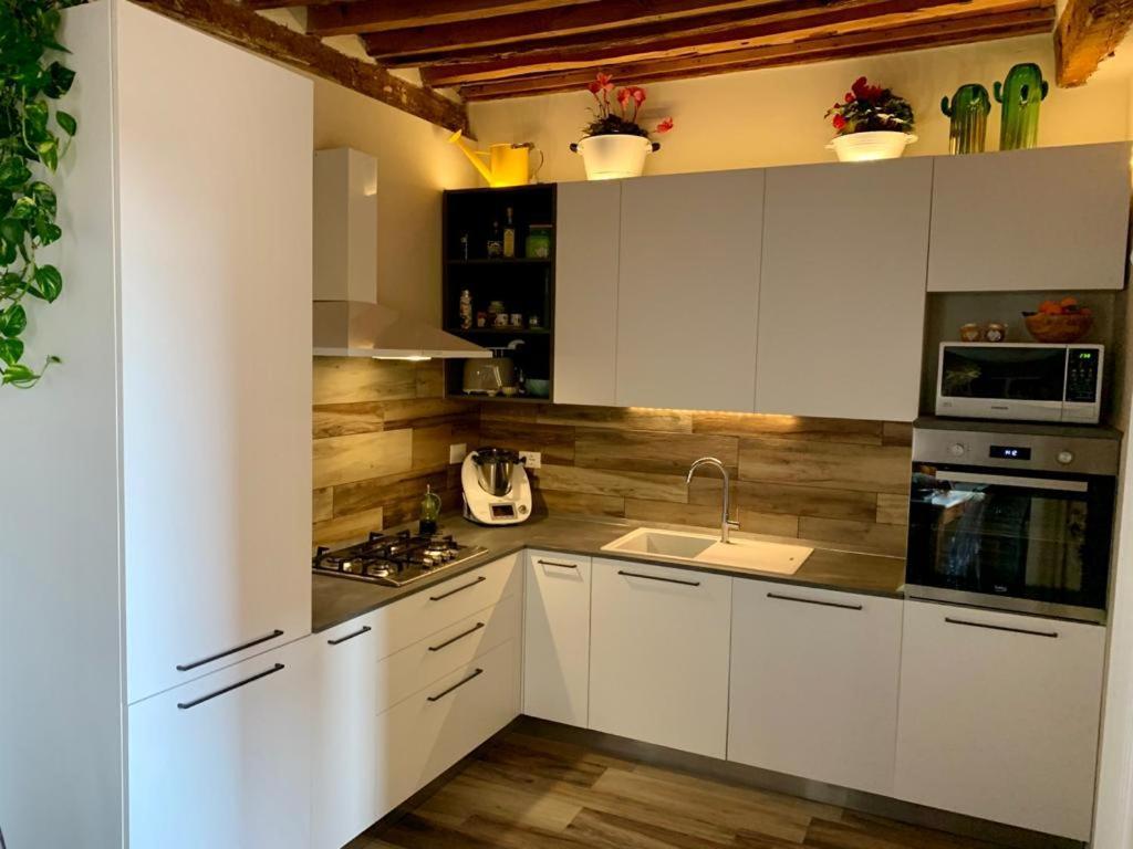Casina Il Nido Di Lucca Apartment Exterior photo